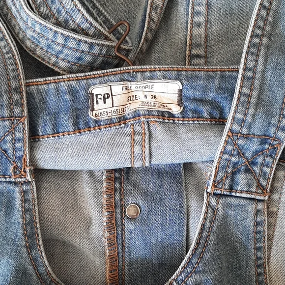 Free people overall short. - Picture 5 of 5